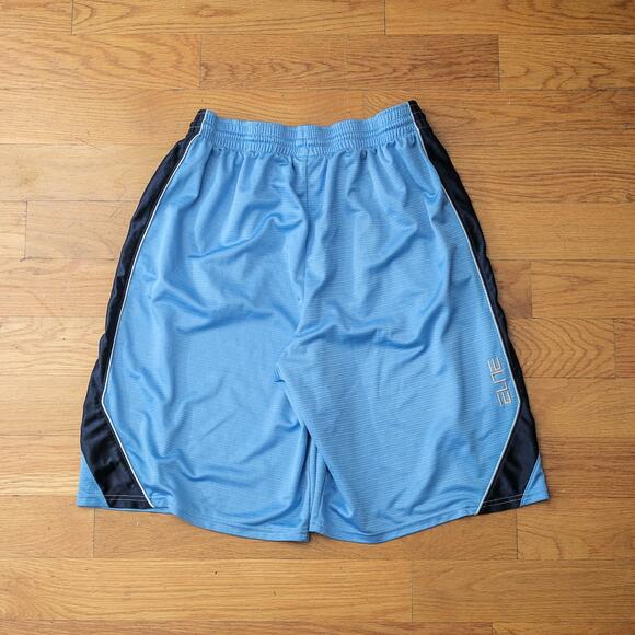 Nike Jordan UNC Tar Heels Basketball Shorts in Carolina Blue Size L Retro Sporty - Picture 5 of 6